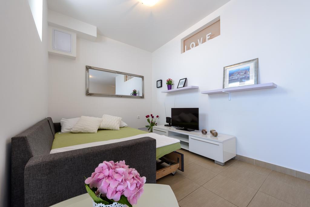 Tinker Bell Apartment Дубровник Екстериор снимка